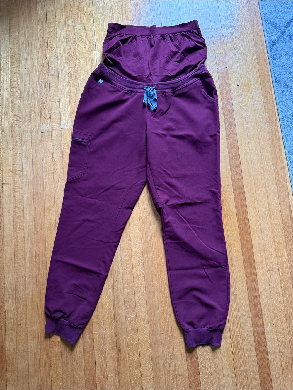 Maternity Jogger scrubs